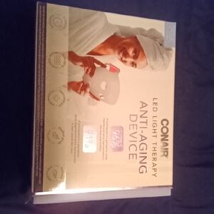 Conair LED Light Therapy Anti-Aging Device - Gold